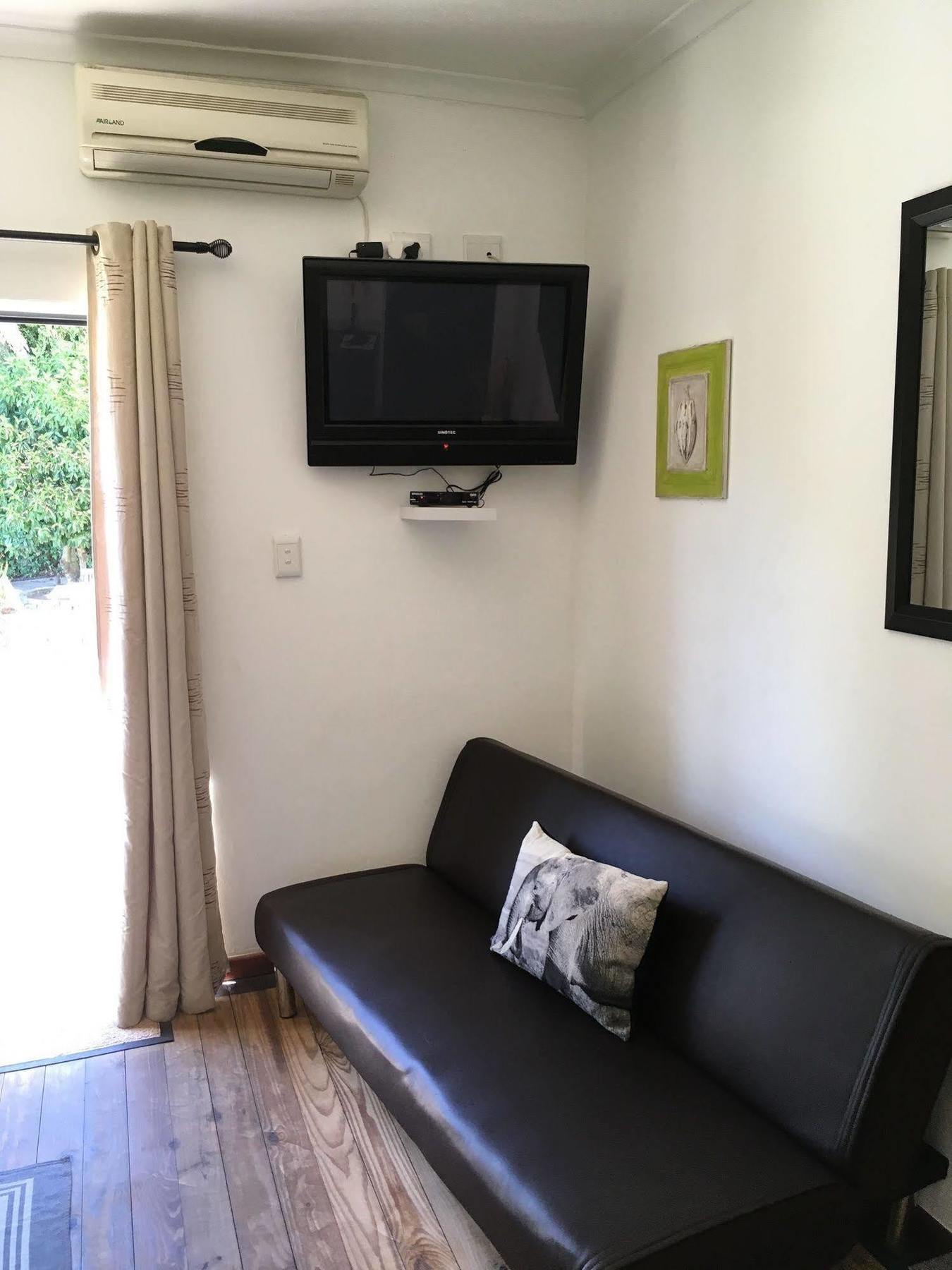 Ons Stee Bed And Breakfast Wellington Exterior foto
